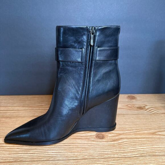 Sam Edelman Black Gold Buckle Weslie Leather Wedge Ankle Boots Womens 7 - Picture 3 of 12